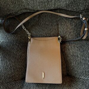 Thacker Elegant Tan Crossbody Bag